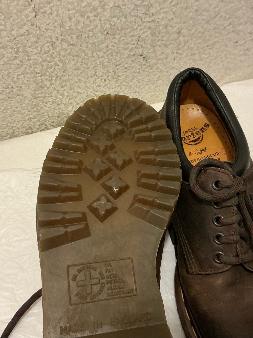 Dr. Martens 8053 Crazy Horse Leather Casual Shoes in dark brown size 8 England - Picture 7 of 10